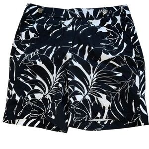 Rafaella Black & White Tropical Print Shorts – Size 8